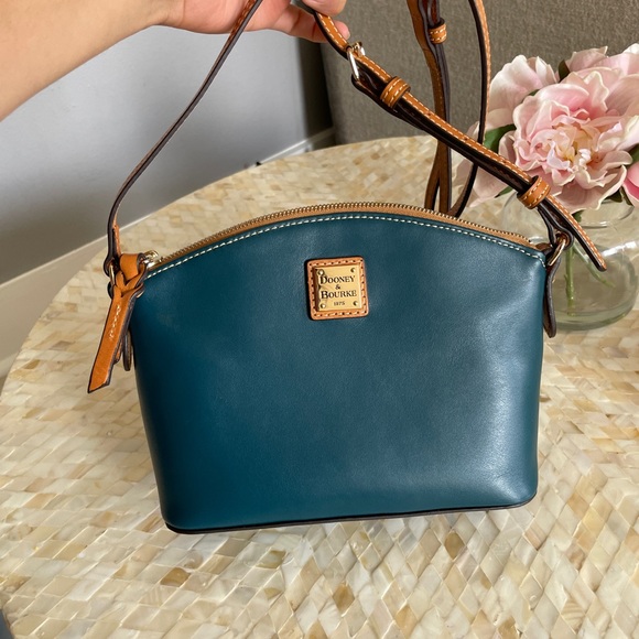 🌷SOLD - Picture 2 of 10